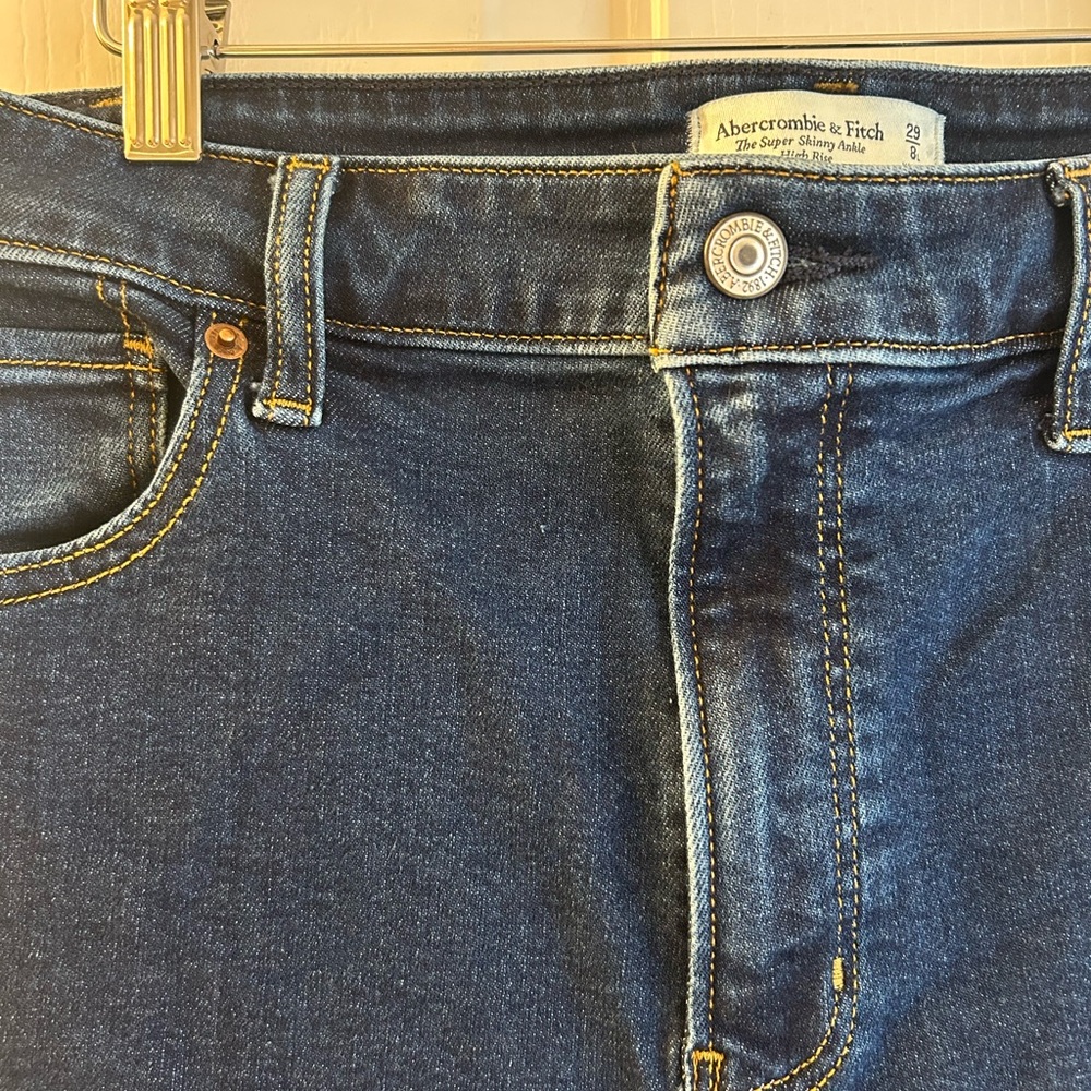Abercrombie & Fitch The Super Skinny Ankle High Rise in Dark Rinse Dark Blue 29 - Picture 3 of 6